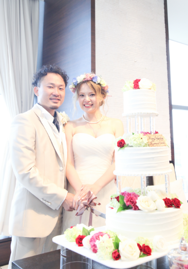 大きなウエディングケーキ