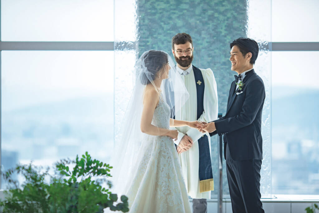 キリスト教式とは？式の流れや魅力、オススメの演出も！