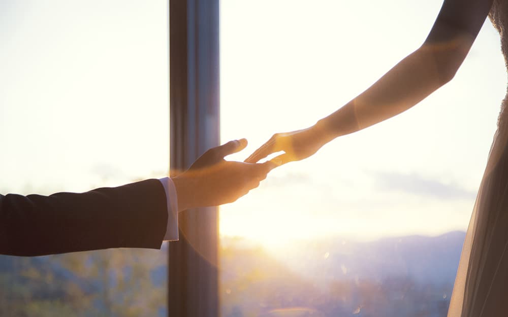 結婚が決まった！ご両親への挨拶はどうする？マナーや言葉の選び方