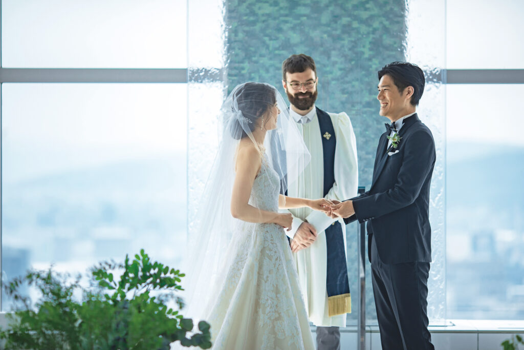 高身長な花嫁に似合うウエディングドレスは？体型別のおすすめも